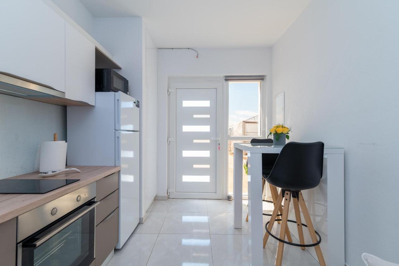 Apartment Leo Traù Esterno foto