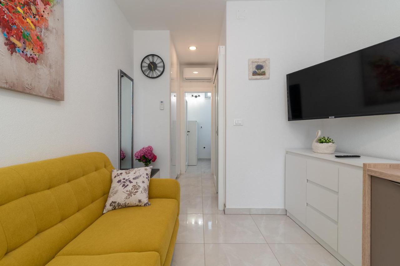 Apartment Leo Traù Esterno foto