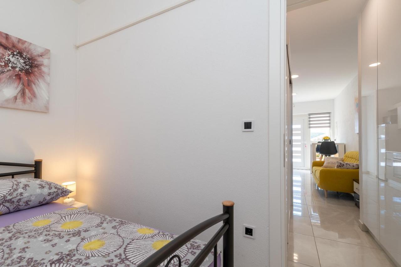 Apartment Leo Traù Esterno foto